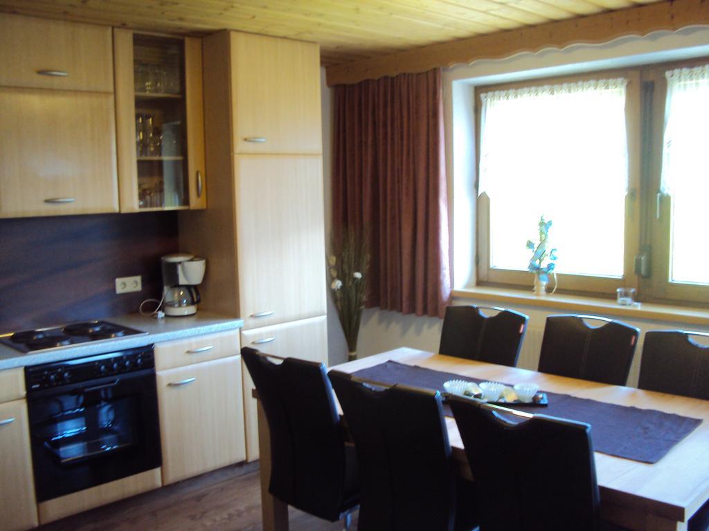 Haus Eben Apartamento Hippach Quarto foto