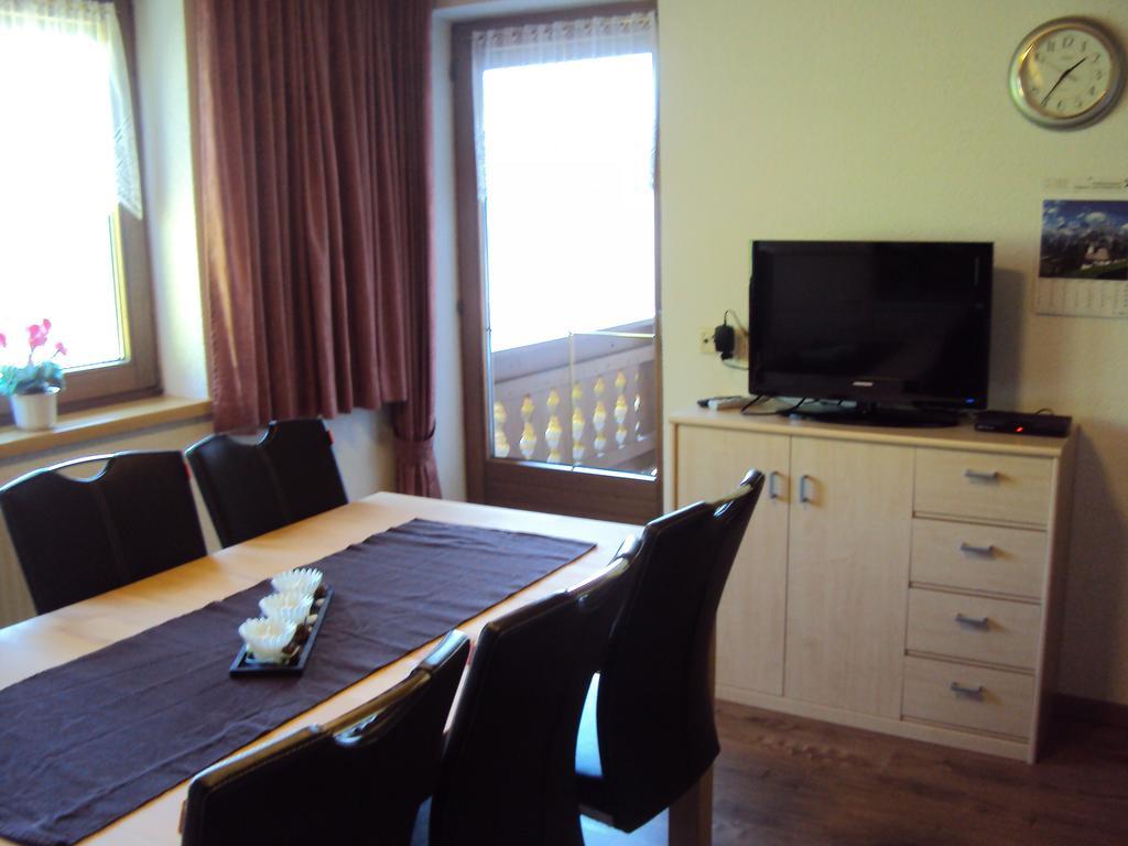 Haus Eben Apartamento Hippach Exterior foto